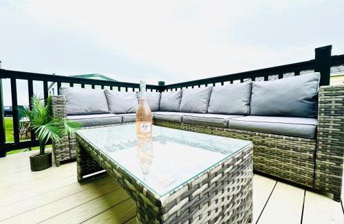 Flamborough House | Barn Owl Lodge