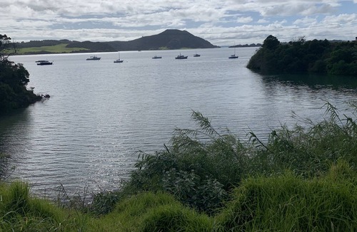 Pukenui House | Barn style holiday accommodation