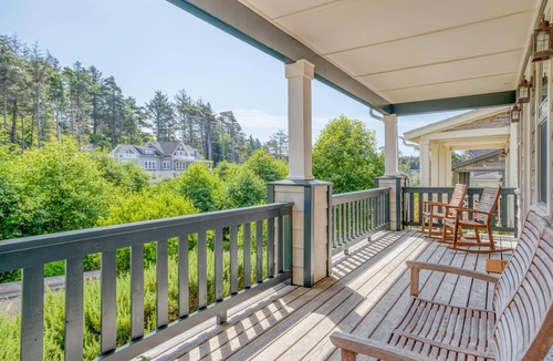 Olivia Beach House | Barnacle Bay