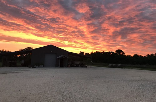 Beaumont House | Barndominium on 40 acre farm! Long term rental close To Beaumont & Mid-County