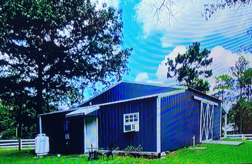 Lumberton House | Barndominium peace