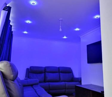 Thurnscoe House | Barnsley cozy home