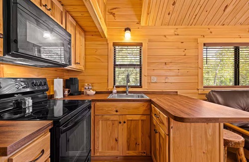 Gilmer Cabin | Barnwell Mountain Cabins #59