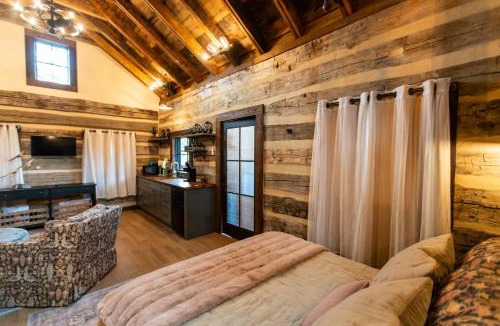White Sulphur Springs House | Barnwood Village