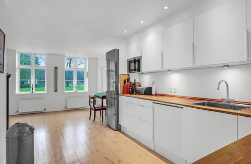 Hornslet House | Baronessens Enkesæde