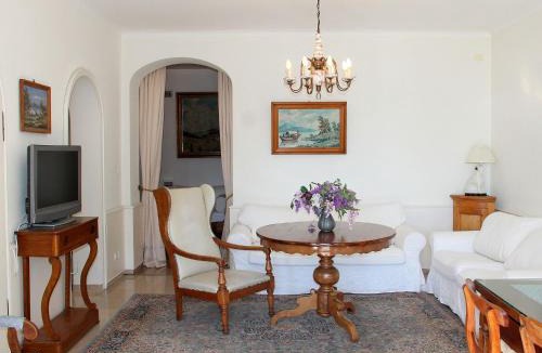 Castagnola Apartment | Barony romantic villa