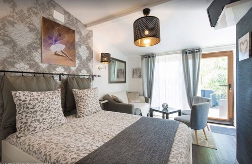 Flocourt Bed & Breakfast | Baroque bedroom - Le petit flo