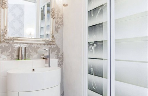 Flocourt Bed & Breakfast | Baroque bedroom - Le petit flo