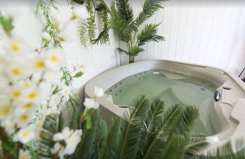 Flocourt Bed & Breakfast | Baroque bedroom - Le petit flo