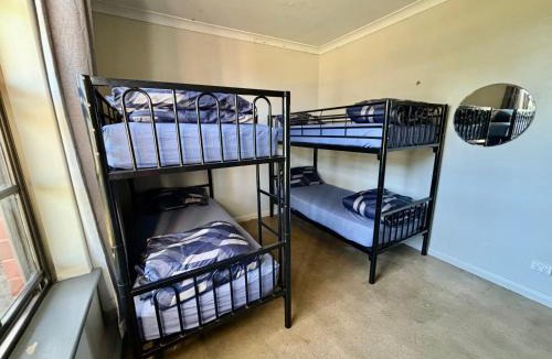 Tanunda Hostel | Barossa Backpackers