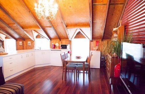 Penrice Bed & Breakfast | Barossa Barn Cottage