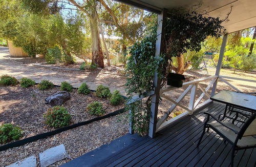 Lyndoch Cottage | Barossa Country Cottages