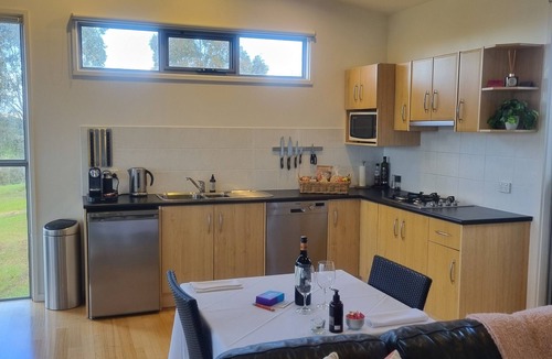 Lyndoch Cottage | Barossa Pavilions