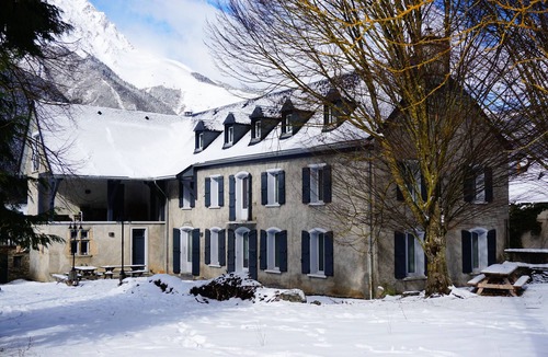 Bazus-Aure Hotel | Baroud Private Room near Saint-Lary