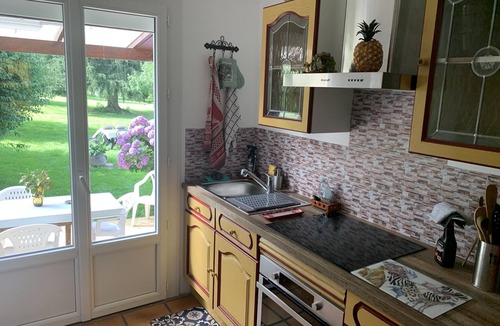 Esbareich Villa | Barousse Valley in Esbareich 65370 Hautes-Pyrénées. Minimum 7 nights