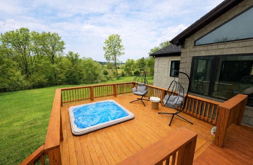 Bardstown House | Barrel & Brook Estate