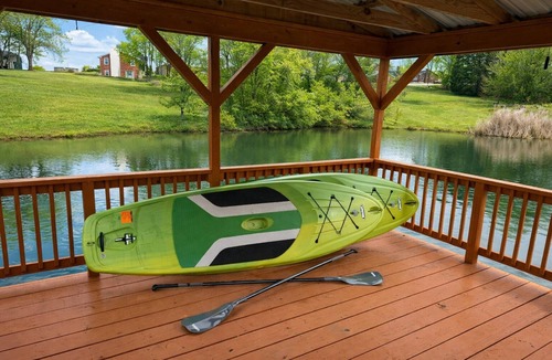 Bardstown House | Barrel & Brook Estate