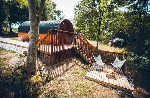 Saint-Leonard-des-Bois Cabin | Barrel-Cabin-Bathroom-Comfort