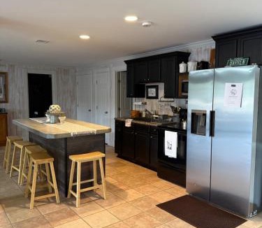 Lucas Bed & Breakfast | Barren Breeze Bed and Breakfast