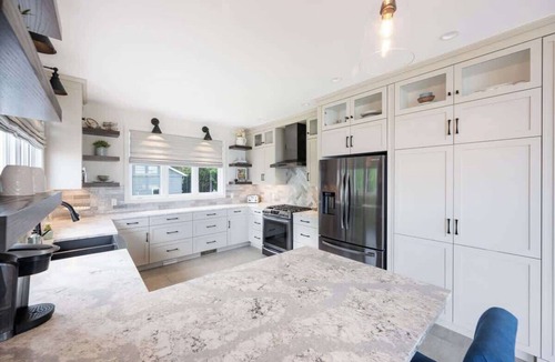 Calabogie House | Barrett Chute Lakehouse