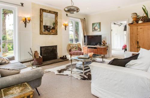 Somers House | Barrima Somers Beach