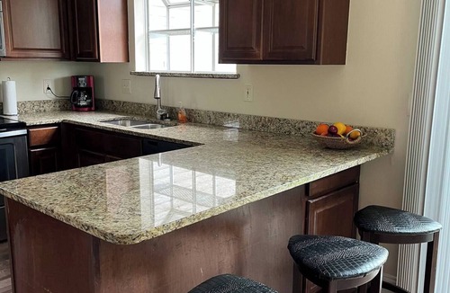 O'Fallon House | Barrington 4-bedroom 6 beds