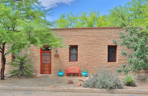 Barrio Viejo House | Barrio Viejo, Charming Historic Downtown Home