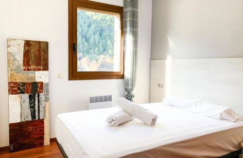 Arinsal Apartment | Barthe Holidays I Apartamento Moderno en Arinsal 5PAX I Ideal grupo o familia, Parking I Estanyo