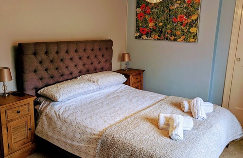Blakesley Bed & Breakfast | Bartholomew Arms