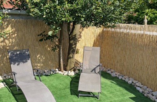 Beaurepaire Apartment | Bartoch- spa, outdoor, quiet