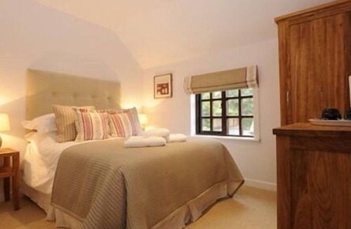 Barton under Needwood House | Barton B&B