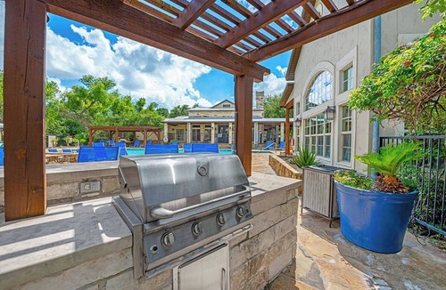 Barton Valley Condo | Barton Creek Villas