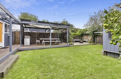 Barwon Heads House | Barwon Veuve Cottage