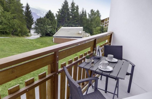 Randogne Apartment | Barzettes-Vacances 454/Entrée N° 14 by Interhome