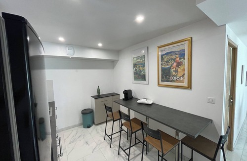 Residences du Golfe de Lava Apartment | Bas De Villa 60m² + Jardin au Golfe de Lava