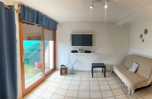 Giron Apartment | Bas-Jura apartment in Giron