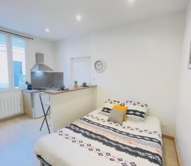 Liberation Apartment | Bascule Rive Droite - WiFi - 2 Guests