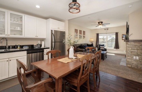 Silvercreek Condo | Base Camp 313 1 Bedroom Condo by RedAwning