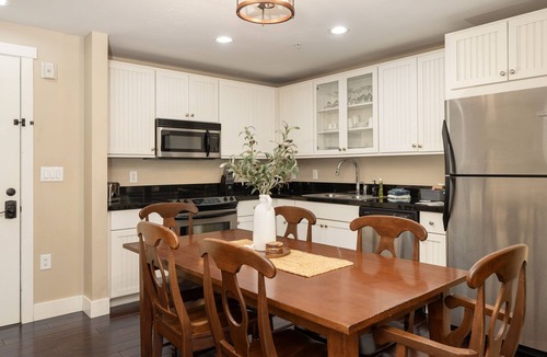 Silvercreek Condo | Base Camp 313 1 Bedroom Condo by RedAwning