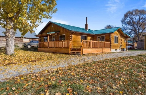 Hyattville Cabin | Base Camp Cabin on Main