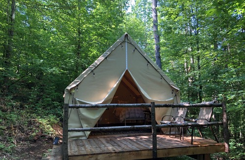 St. Johnsbury RV Rental | Base Camp Glamping @ Hidden Ridge