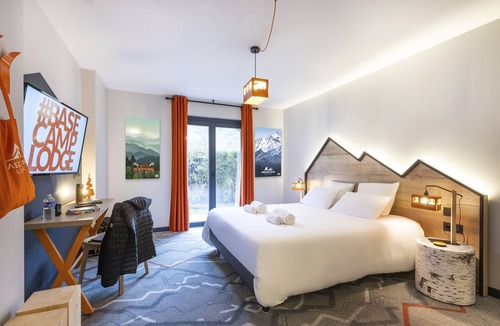 Albertville Hotel | Base Camp Lodge - Albertville