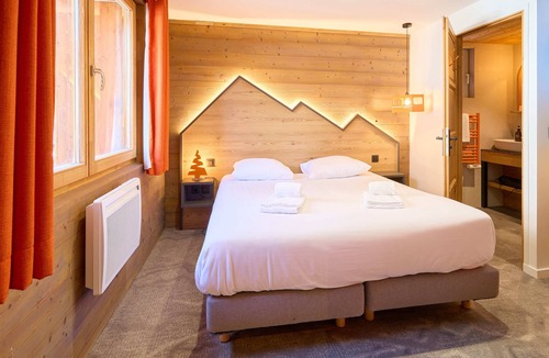 Venosc Hotel | Base Camp Lodge Les 2 Alpes