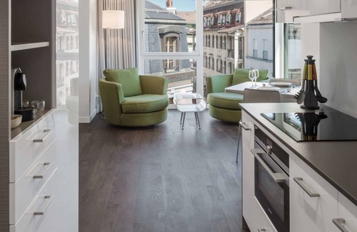 Nyon Apartment | Base Nyon