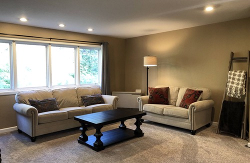 Alyeska House | Base of Alyeska, walk to attractions, beautiful vacation home!
