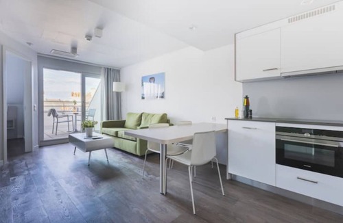 Nyon Apartment | Base XL+ Rental