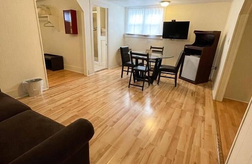 Cooperstown Hotel | Baseball Town Motel