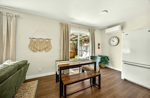 Grants Pass House | Basecamp GP Private Unit in Quiet Duplex