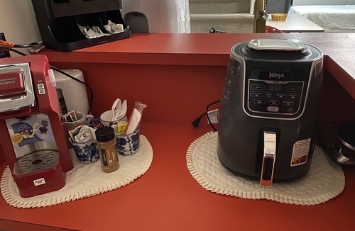 Lee's Summit Apartment | Basement Apartment with Garage Entrance