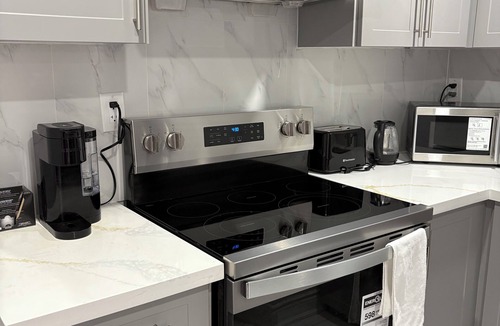 Milton Apartment | Basement apartment with separate entrance